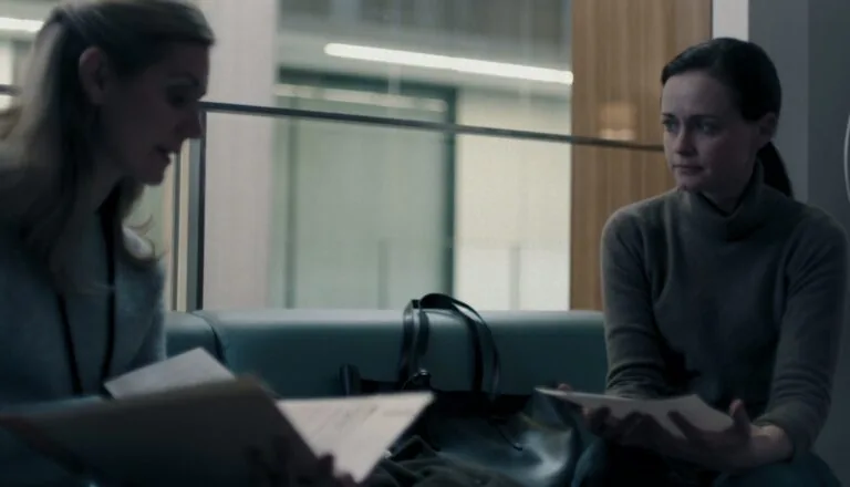 Момент из 2 серии 3 сезона