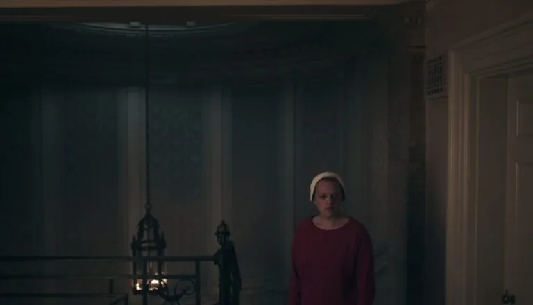 Момент из 6 серии 3 сезона