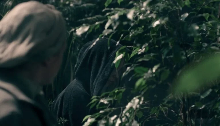 Момент из 2 серии 4 сезона